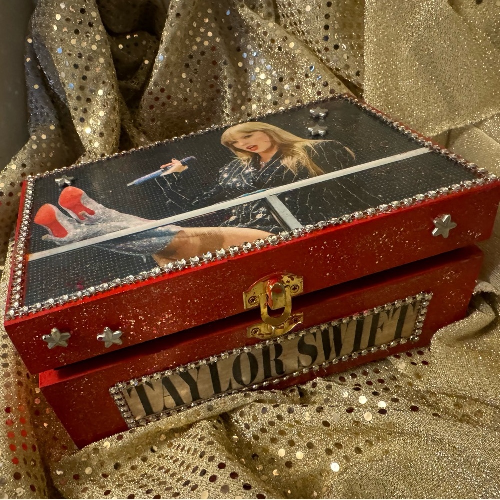 Taylor Swift wooden painted keepsake trinket stash jewelry box